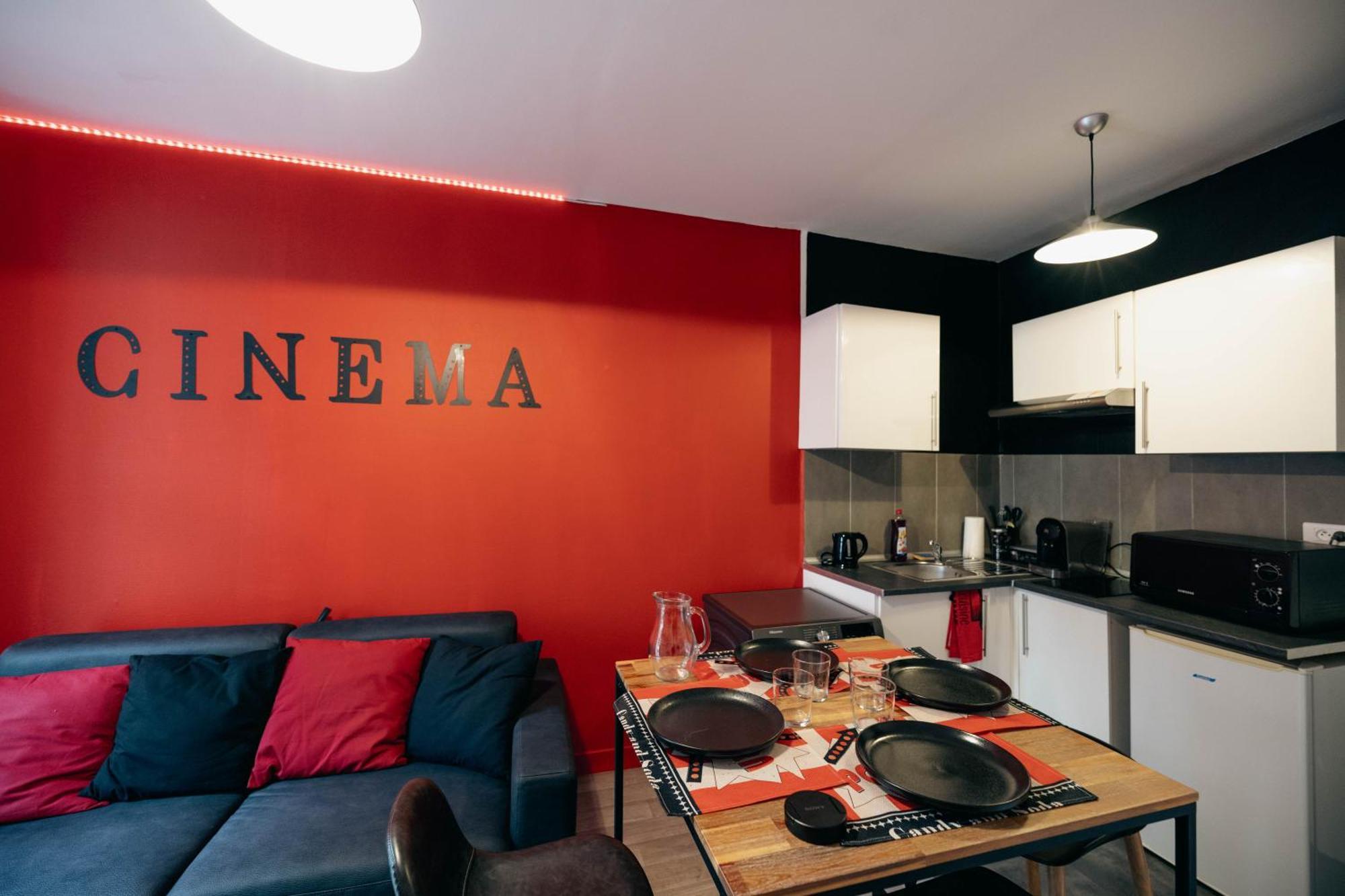 Le Sejour Cine-Proche Du Centre-Wifi-Parking Apartment Lourdes Bagian luar foto